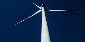 Eolienne -Photo by Philipp Katzenberger on Unsplash